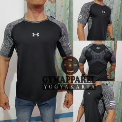 Tshirt Shortsleeve Under Armour Iron Man